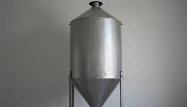 袋式除尘器在高湿度工况下的选型对比